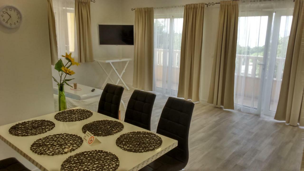 Apartamento Anka Strman Makarska Exterior foto